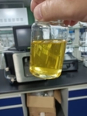 242-960-5 huile en plastique de liquide de l'oléate PETO de Pentaerythrityl de modificateurs